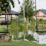 Etno Camp Lucic Κάμπινγκ *