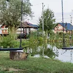 Etno Camp Lucic Κάμπινγκ