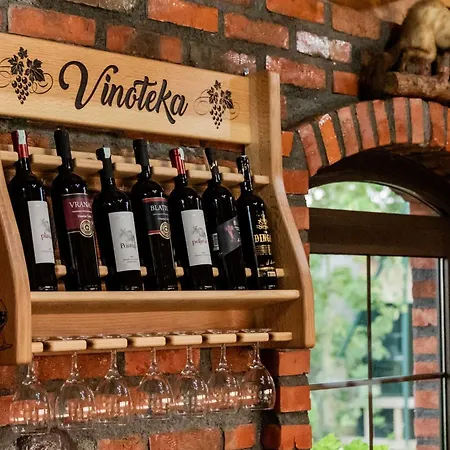 Etno Camp Lucic Odžak