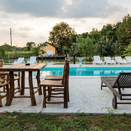 Camping Etno Camp Lucic *